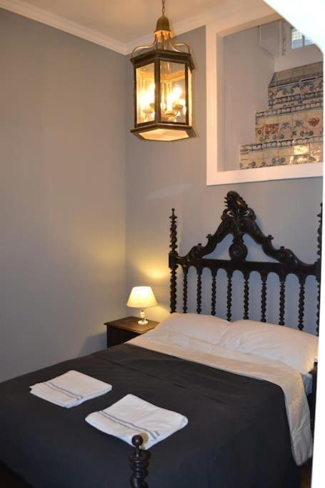 Space And Tradition In Apartment *